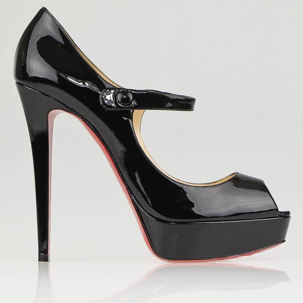 CHRISTIAN LOUBOUTIN Bana 140 Patent Calf Heels 😍